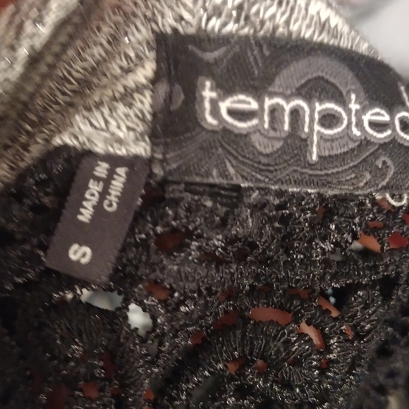 Tempted Open Cardigan S - Picture 6 of 6